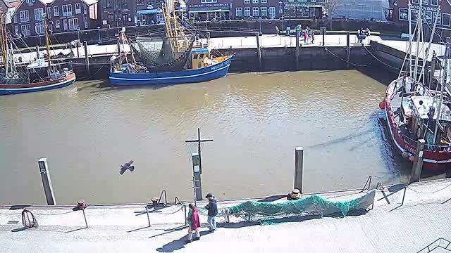 Boat harbor of Neuharlingersiel city, Germany (cam #2)