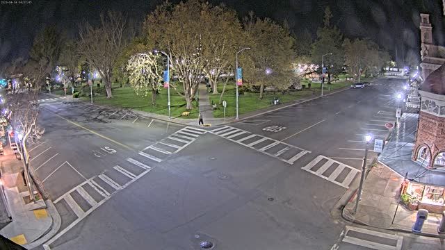 Sonoma Plaza in Sonoma City, California, USA