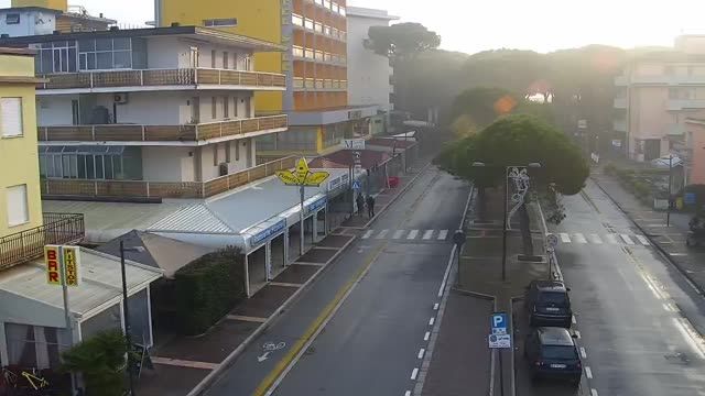 Crossroad next to Pit Stop Bar in Rosolina mare, Italy